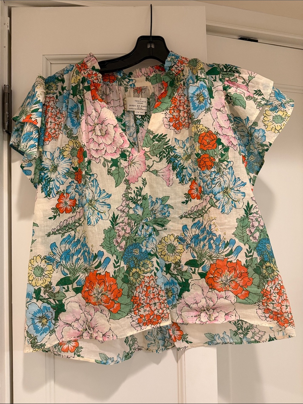 Trovata/Birds of Paradise Floral Split-Neck Top - Multi Color